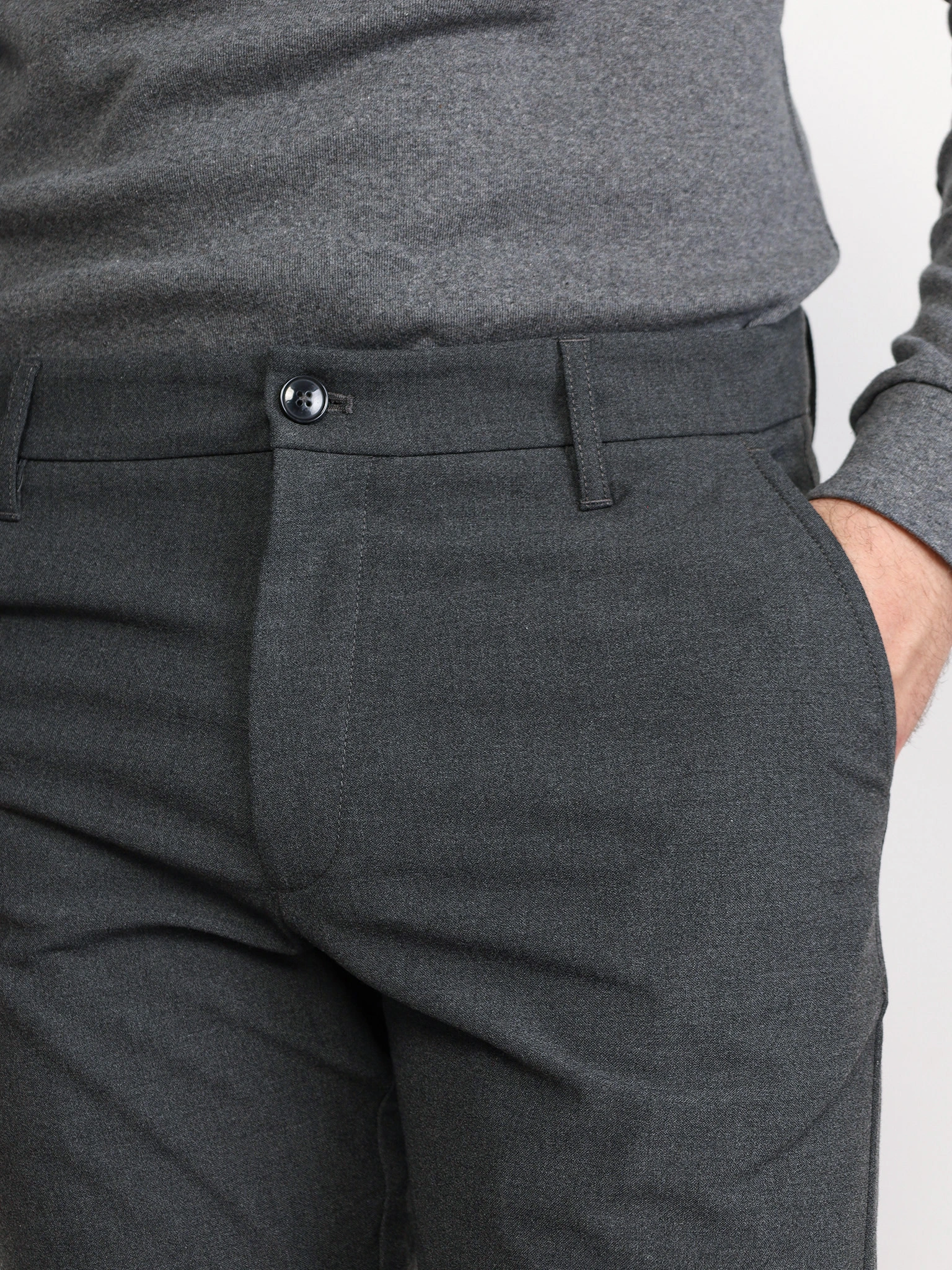 Брюки темно-серого цвета 